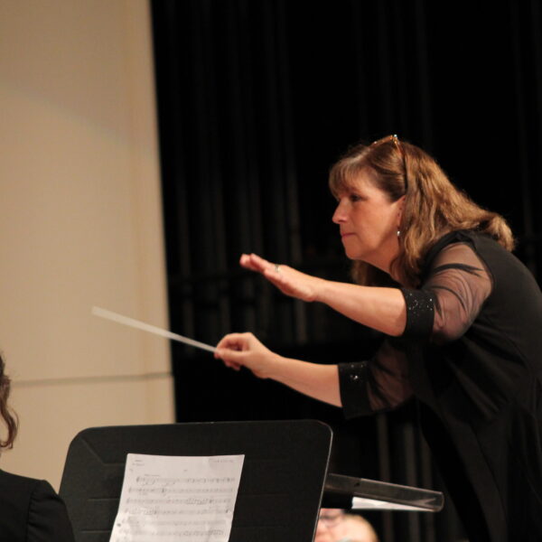 Beloved MMS Band Director Turns in Baton