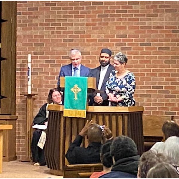 Interfaith Gathering Offers Prayers for Peace, Healing