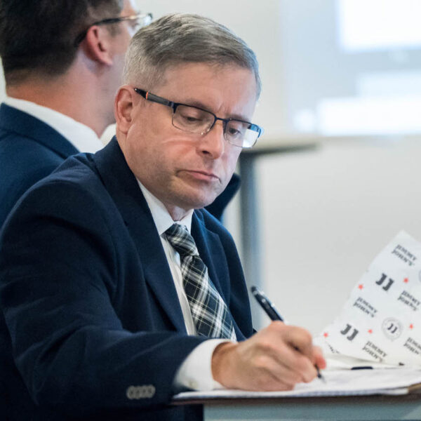 East Lansing City Council Holding Surprise Meeting Thursday