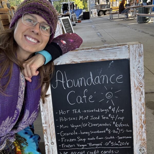 East Lansing Makers: Cooking for Life at the Abundance Cafe