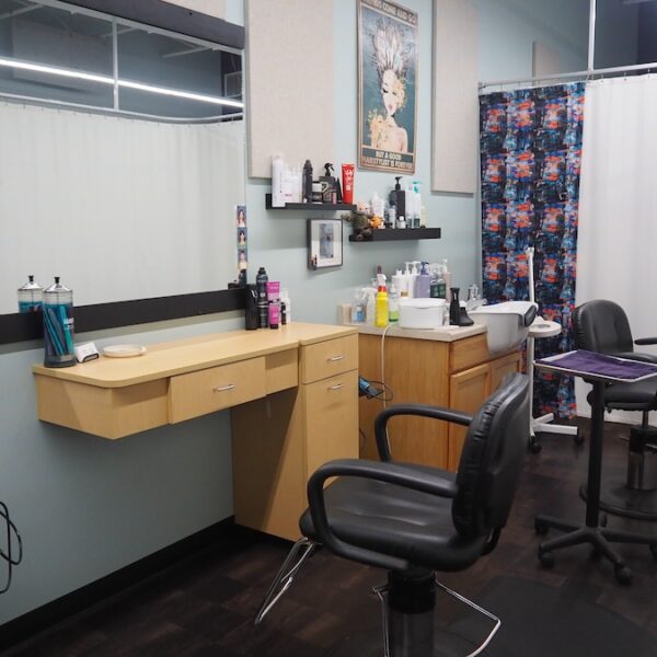 New Style Salon, a Local Hijab-Friendly Oasis for Muslim Women